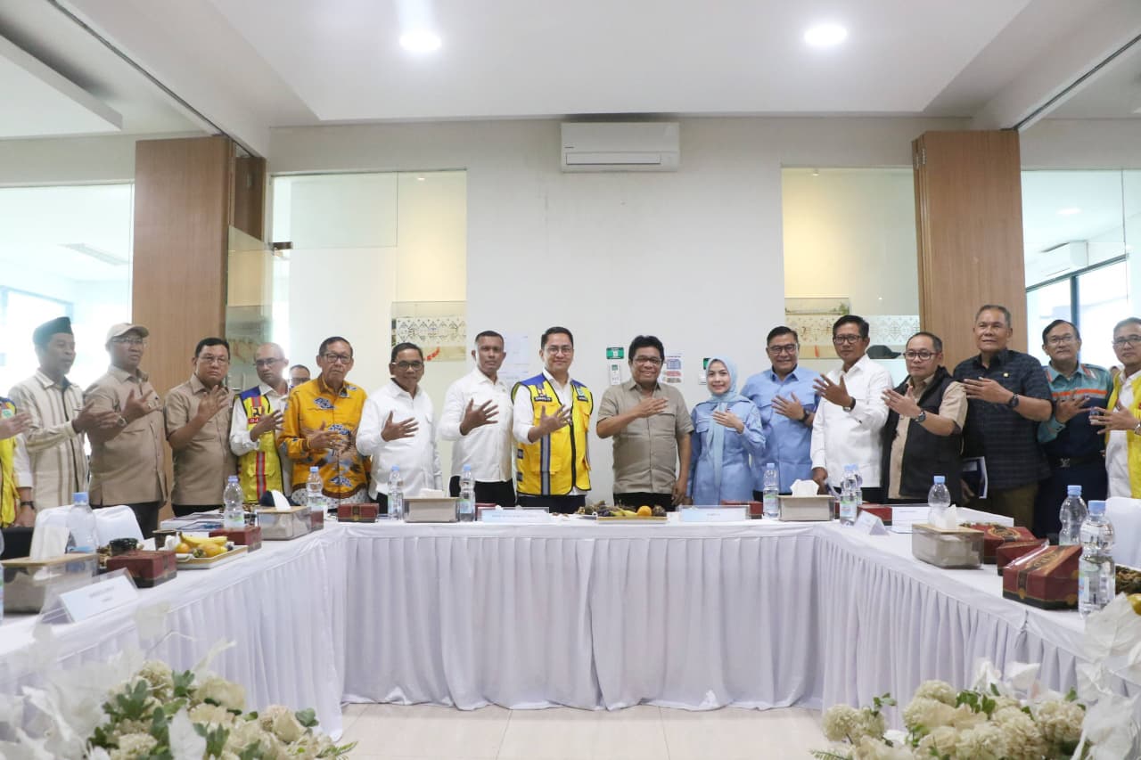 DPR RI Dukung Pelebaran Jalan Serdang-Bojonegara Aspirasi Bupati Ratu Zakiyah